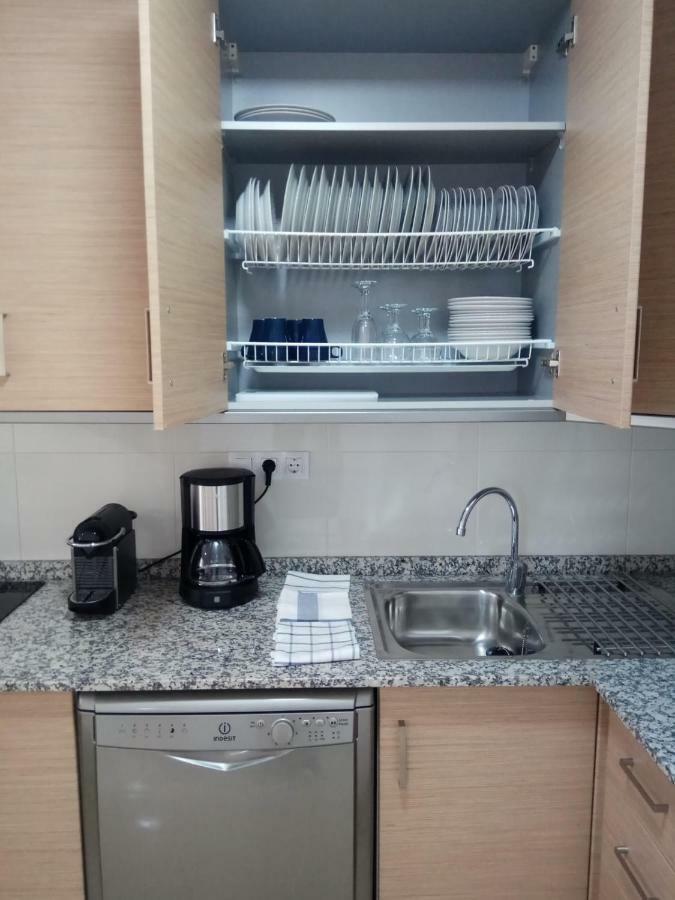 Ideally Located Holiday Apartment Монкофар Экстерьер фото